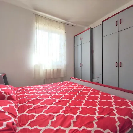 Morena Appartement Rakalj
