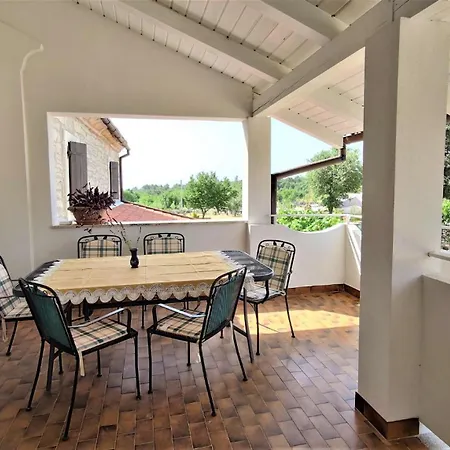 Apartament Morena Rakalj